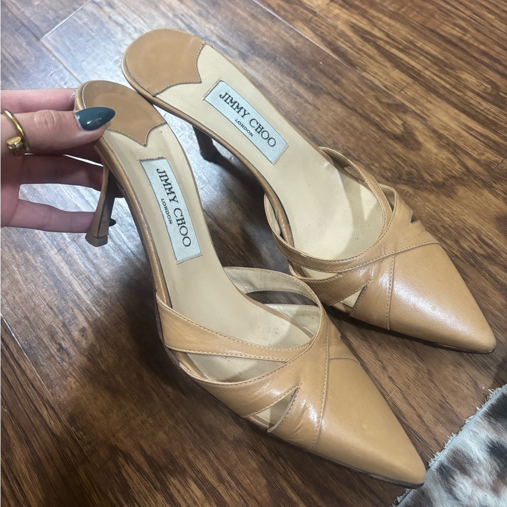tan leather Jimmy Choo kitten point toe heels size 38.5 or 8.5